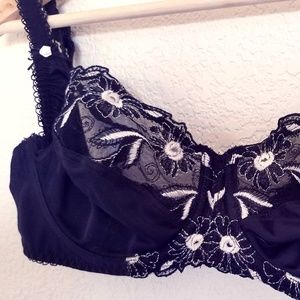 Black Fantasie Bra Size 34D